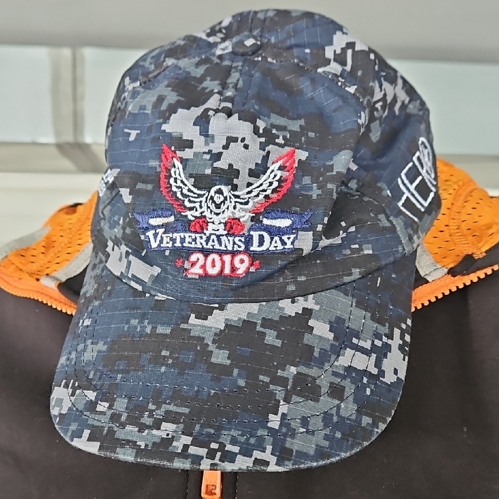 Veterans Day 2019 Camouflage Cap - Navy/Gray